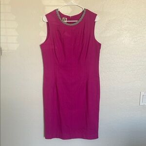 Anne Klein Sleeveless Sheath Dress with houndstooth neckline in magenta Size 14